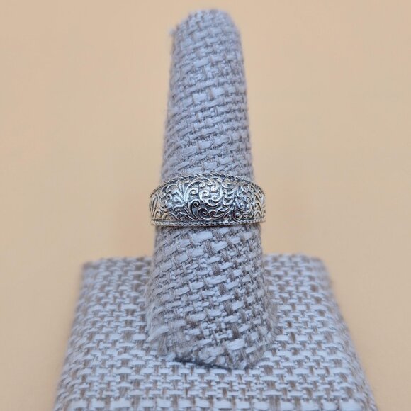 Jewelry - Size 9 Sterling Silver Beautiful Fancy Pattern Band Ring A5563